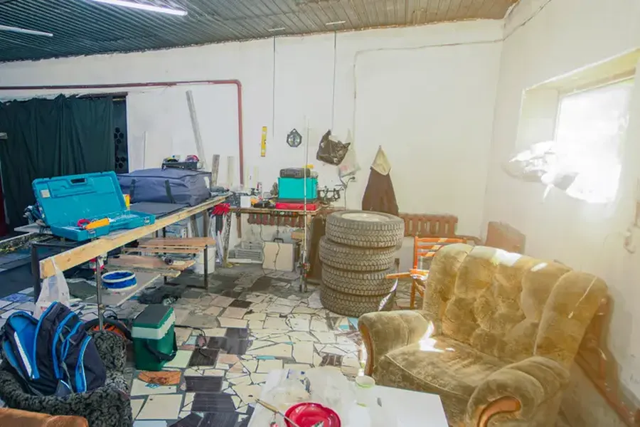 The Benefits Of Choosing A Full Garage Clean Out Hauling Service Fayetteville, AR